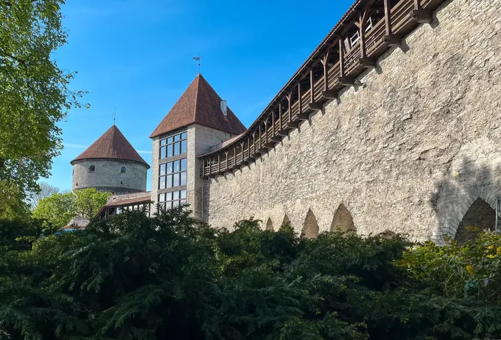 Defense tower and wall in Tallinn