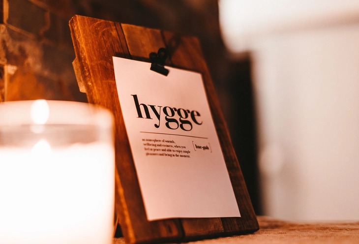 Hygge (Photo by Julian Hochgesang on Unsplash)