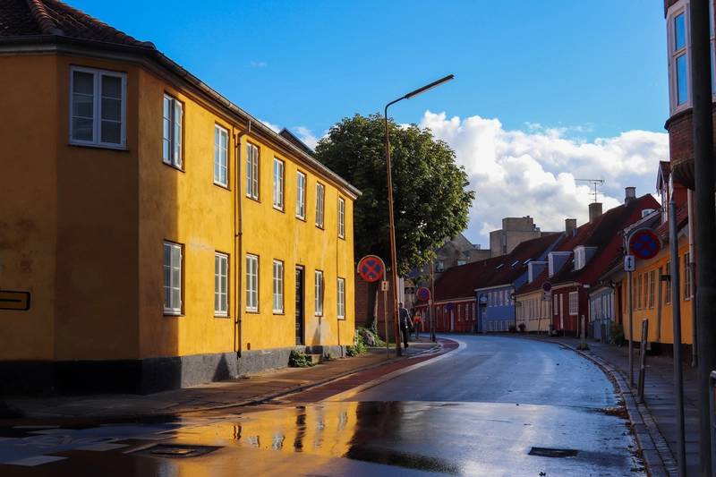 Street in Roskilde (Photo by Marie Bellando Mitjans on Unsplash)